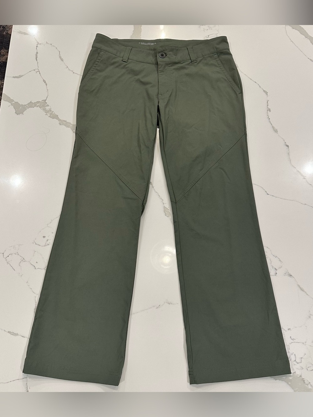 Columbia Womens Sage Green Hiking Pants 10 Short Omni-Shield Advaced Repellency